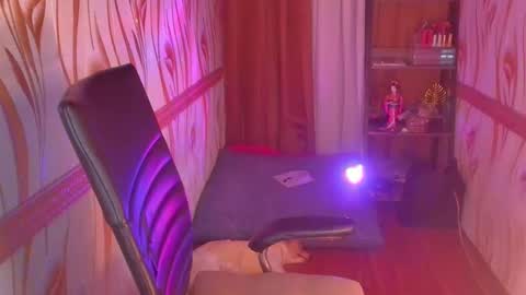 Barbie Brown online show from 11.03.25