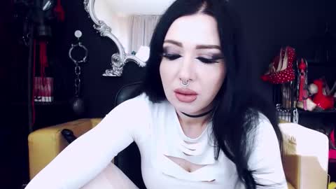 Goddess Georgia online show from 10.12.25