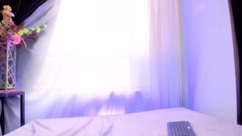 Julieta online show from 02.10.25