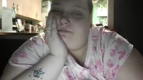 Snapshot of goddesskay30 chatting on 10.11.25 goddesskay30 online show from 10.11.25