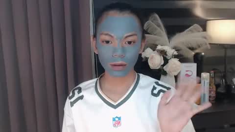 Michaella online show from 09.18.25