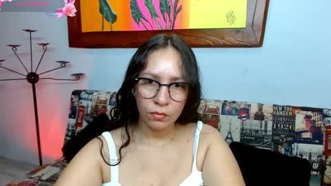  Naih Reyes online show from 09.27.25