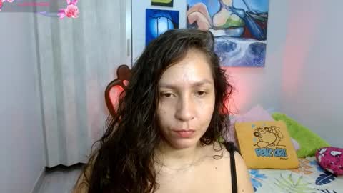  Naih Reyes online show from 10.08.25