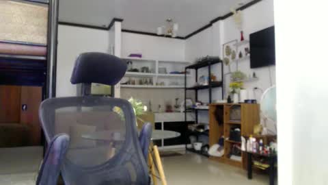 Eva online show from 01.17.25