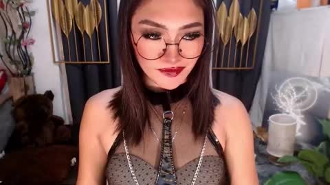 quinnie online show from 03.10.25