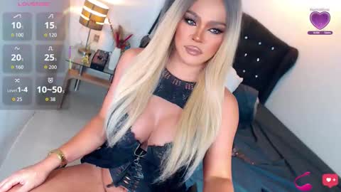 Snapshot of goddesss_hera chatting on 10.18.25 Miss Anna online show from 10.18.25