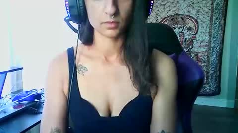 goddessvikkii online show from 02.23.26