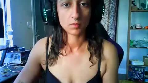 goddessvikkii online show from 03.04.26