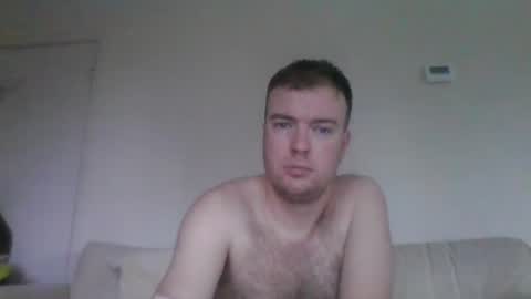 Snapshot of gogo12104 chatting on 12.18.24 jme online show from 12.18.24