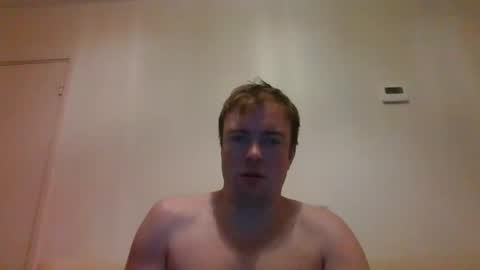 Snapshot of gogo12104 chatting on 12.17.25 jme online show from 12.17.25