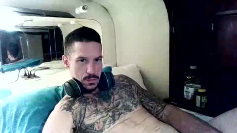 goinwild8900 online show from 12.11.24