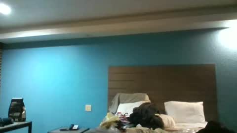 goinwild8900 online show from 12.04.25