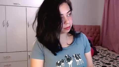 Snapshot of golden_gingerkitty chatting on 09.17.25 golden_gingerkitty online show from 09.17.25