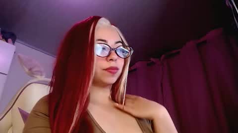 Snapshot of golden_gingerkitty chatting on 09.25.25 golden_gingerkitty online show from 09.25.25