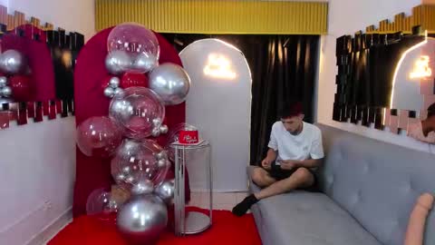 golden_girl_house online show from 09.09.25