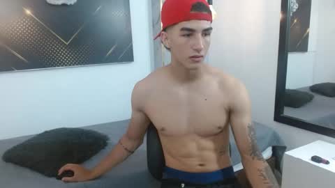   online show from 04.11.26