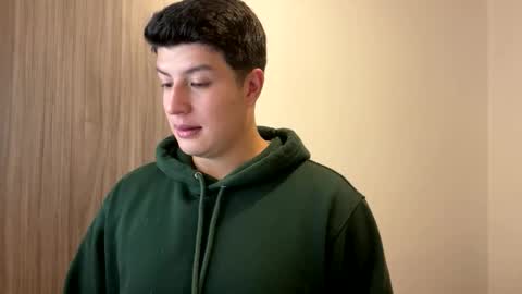 goldenknight33 online show from 10.25.25