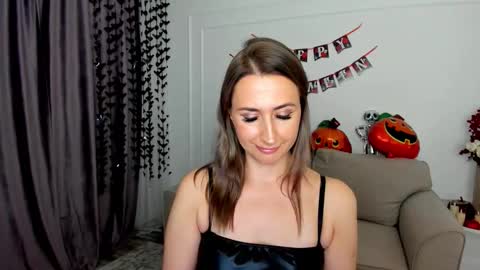 Olivia online show from 10.19.25