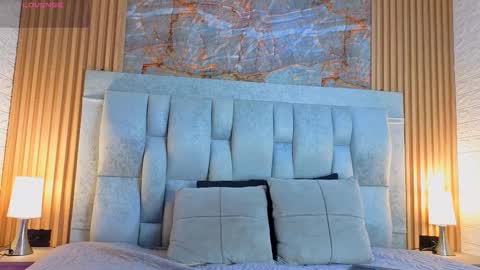 goldilockss15 online show from 02.14.26