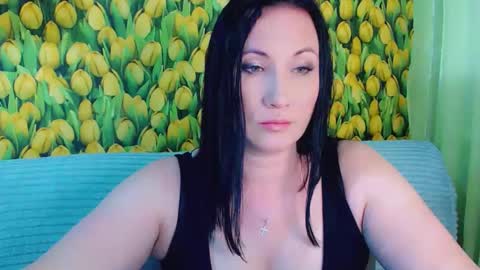Snapshot of goldmoonn chatting on 06.07.26 goldmoonn online show from 06.07.26