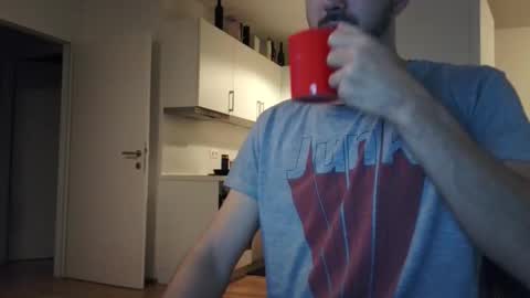 Snapshot of goldnic_10 chatting on 10.12.25 goldnic_10 online show from 10.12.25
