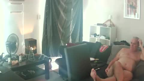 goldyguy011 online show from 12.18.25