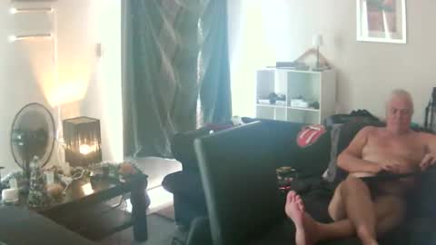 goldyguy011 online show from 02.04.26