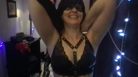 goldynsilvyrempress online show from 05.14.26