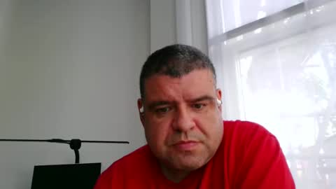 gomezgonz5 online show from 10.05.25
