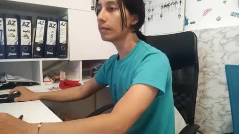 gomita online show from 12.04.24