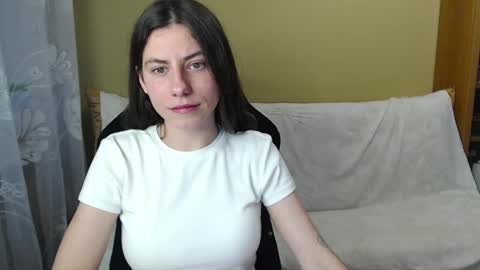 Elizabeth Effie online show from 06.03.26