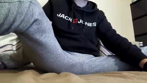 Snapshot of goodboyyy7 chatting on 11.21.25 goodboyyy7 online show from 11.21.25