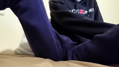 Snapshot of goodboyyy7 chatting on 12.01.25 goodboyyy7 online show from 12.01.25