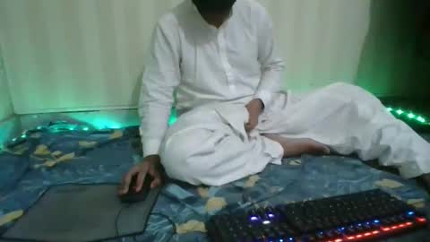 Arab Pronstar online show from 01.25.25