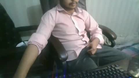 Arab Pronstar online show from 02.15.25