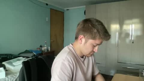 Snapshot of goodfumes chatting on 11.16.25 goodfumes online show from 11.16.25