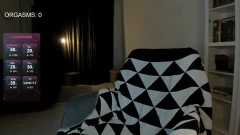 SOPHIE online show from 11.05.25