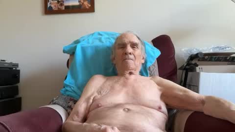 Sweet old guy online show from 05.31.26