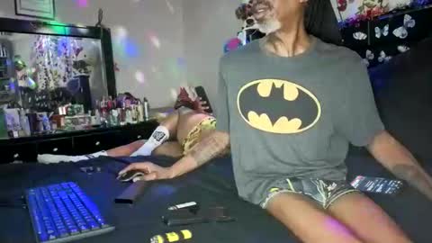 GoodieTimes1 Mrs. Bonnie  Mr. Clyde online show from 04.12.26