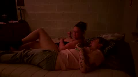 Snapshot of goosetaken chatting on 11.05.25 JK once again online show from 11.05.25