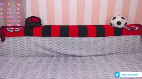 Snapshot of gordonhunt chatting on 12.13.24 Gordon Hunt online show from 12.13.24