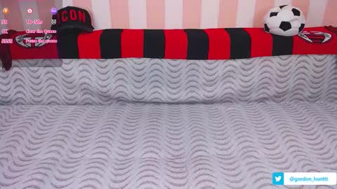 Snapshot of gordonhunt chatting on 12.15.24 Gordon Hunt online show from 12.15.24