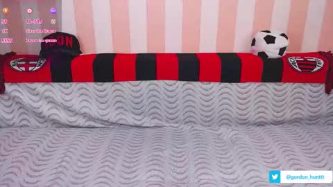 Snapshot of gordonhunt chatting on 12.25.24 Gordon Hunt online show from 12.25.24