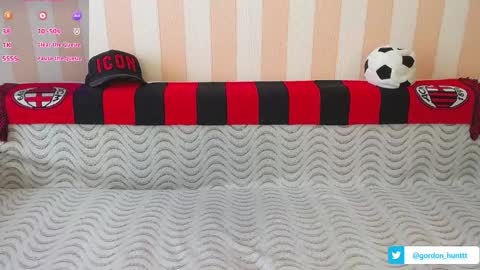 Snapshot of gordonhunt chatting on 02.20.25 Gordon Hunt online show from 02.20.25