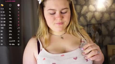 Sexy Mona 3 online show from 10.06.25