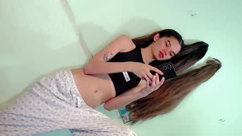 Snapshot of gorgeous_mafia16 chatting on 12.21.24 Janna Marie online show from 12.21.24