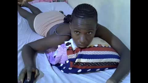 gorgeous_maya1 online show from 12.17.25