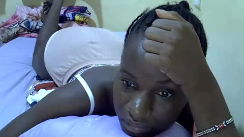 Snapshot of gorgeous_maya1 chatting on 06.18.26 gorgeous_maya1 online show from 06.18.26