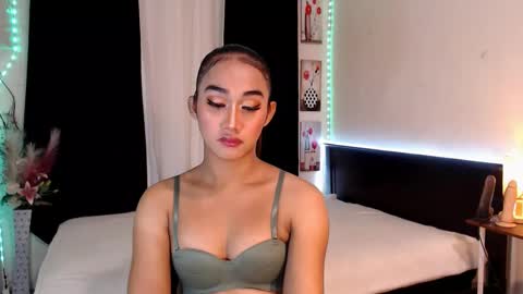 gorgeous_nicole online show from 02.21.25