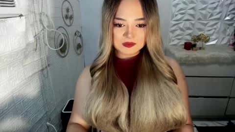 Amanda rose online show from 10.26.25